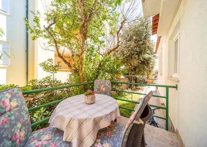 Apartament In Barbat With Balcony, Air Conditioning 660-2 Barbat na Rabu