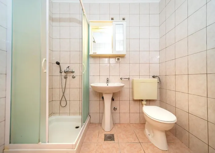 In Barbat With Balcony, Air Conditioning 660-2 Apartament