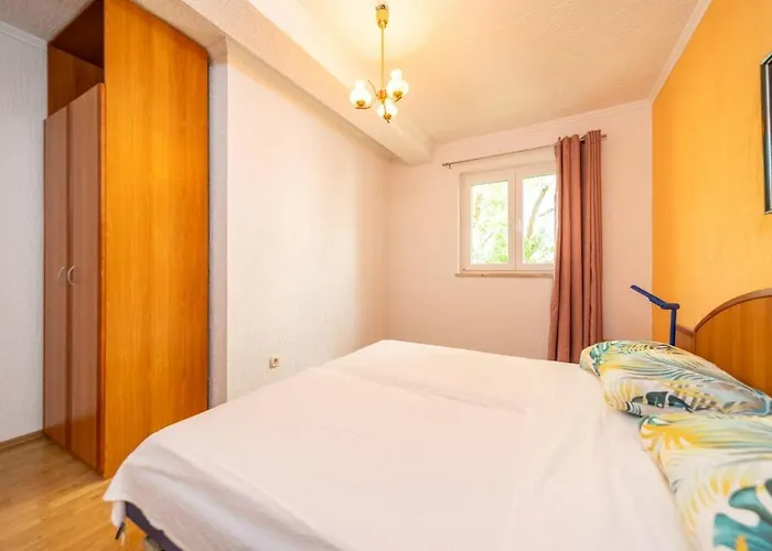 Apartament In Barbat With Balcony, Air Conditioning 660-2 Barbat na Rabu