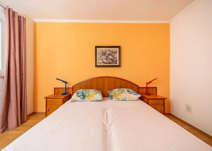 In Barbat With Balcony, Air Conditioning 660-2 * Barbat na Rabu
