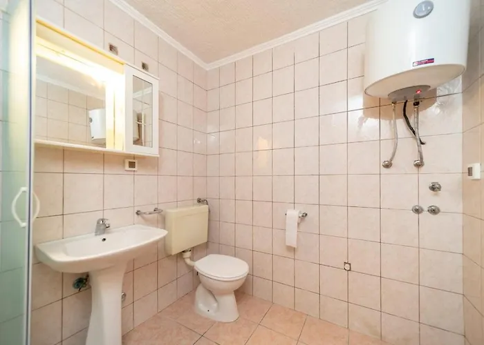 In Barbat With Balcony, Air Conditioning 660-2 Barbat na Rabu