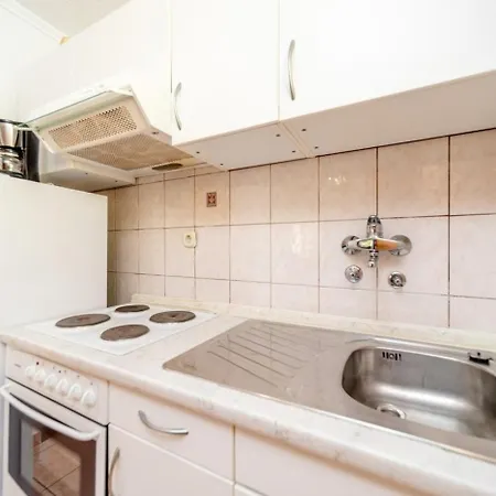 In Barbat With Balcony, Air Conditioning 660-2 Barbat na Rabu